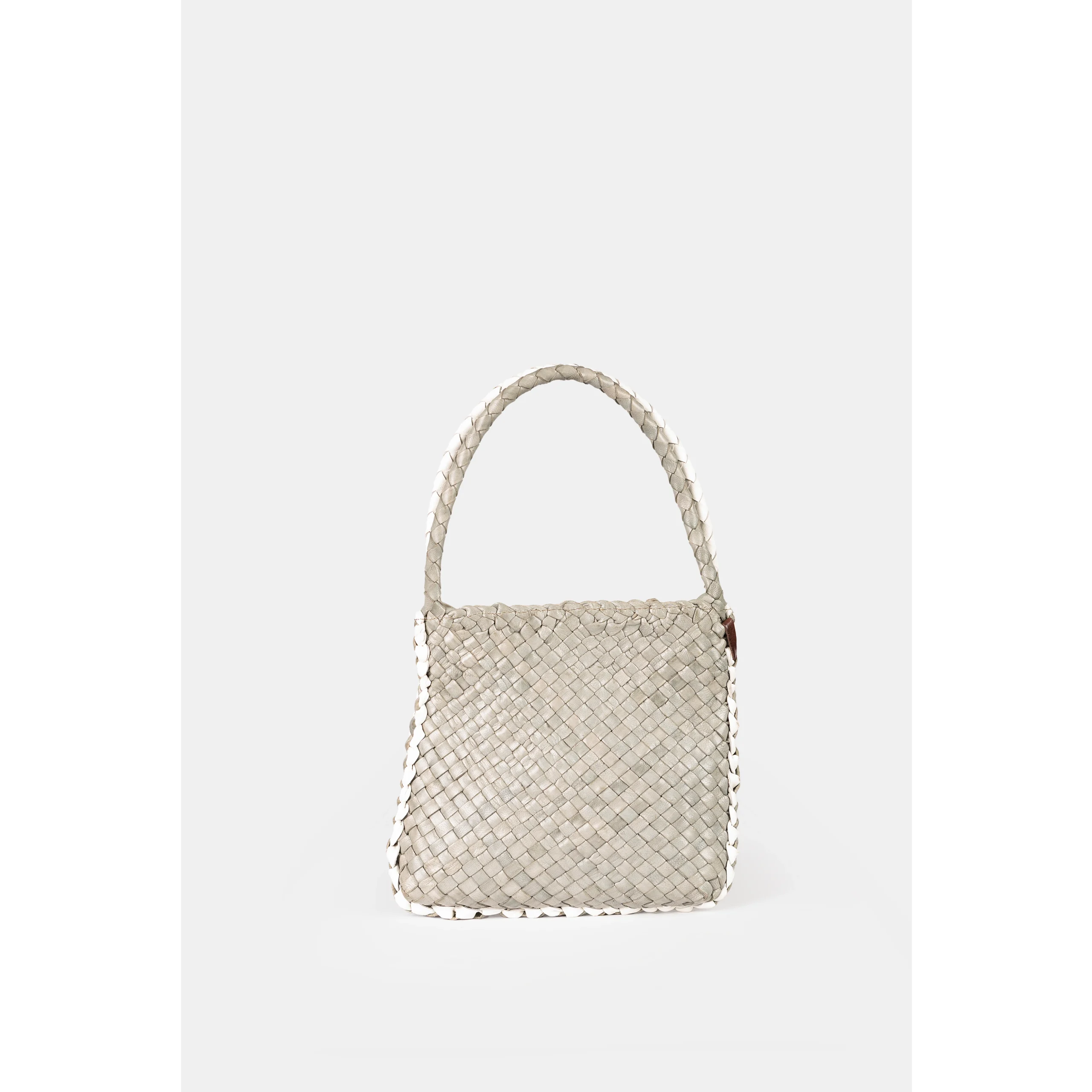 grey shoulderbag with white and brown details